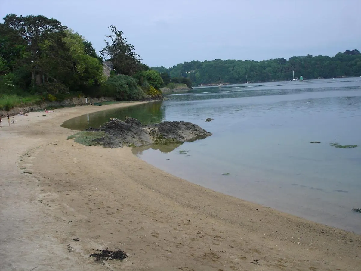Le Gite De La Plage Lezardrieux France